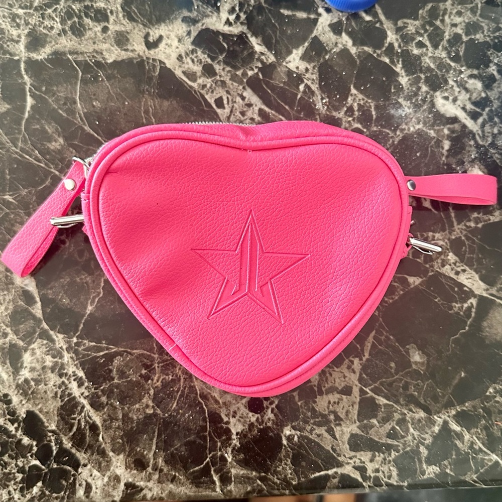 Jeffree Star Cosmetics. Pink Crossbag